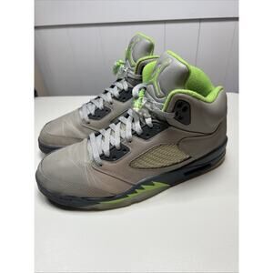 Size 10.5 - Jordan 5 Retro Green Bean